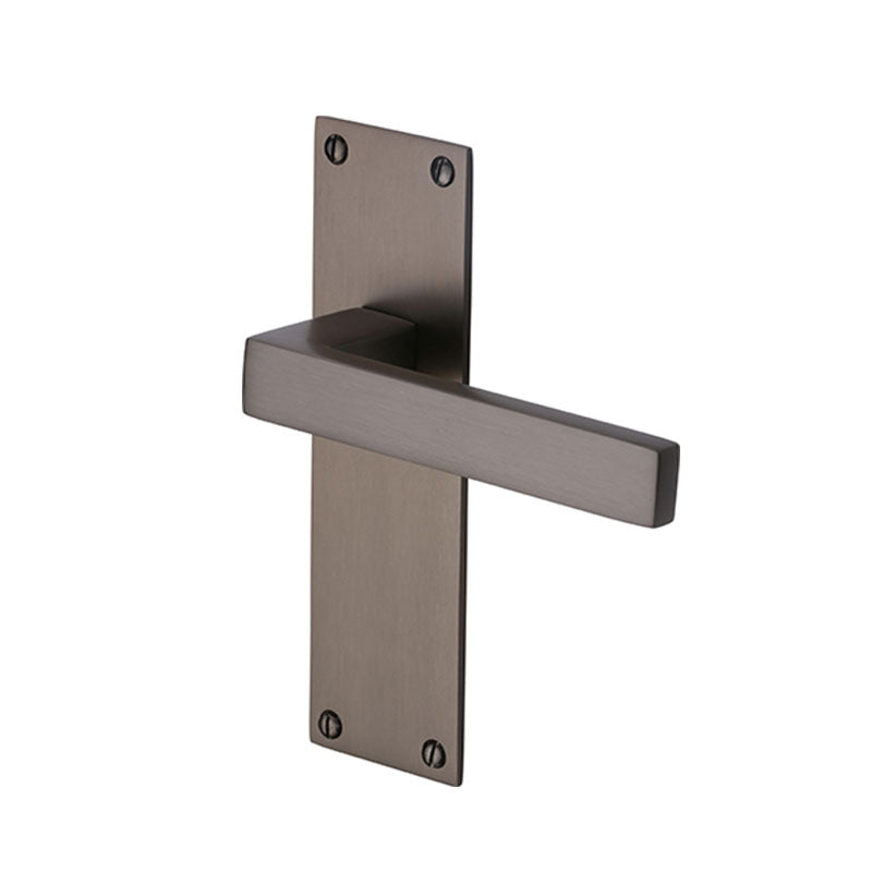 LB552L Lever Handle on Back Plate