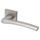 LR4111 Denvivo lever handle on square